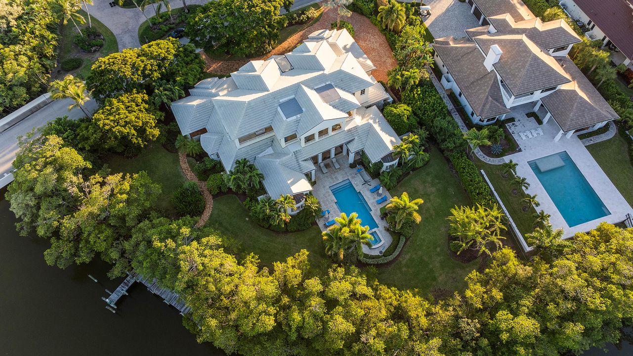 For Sale: $7,250,000 (4 beds, 5 baths, 6353 Square Feet)