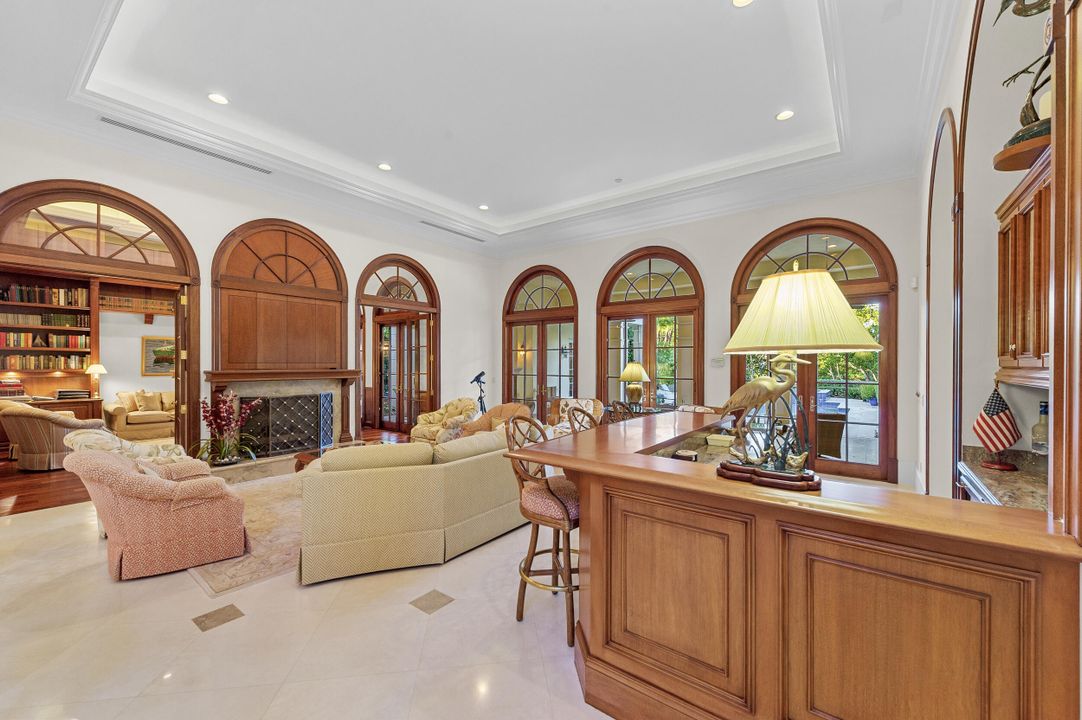 For Sale: $7,250,000 (4 beds, 5 baths, 6353 Square Feet)