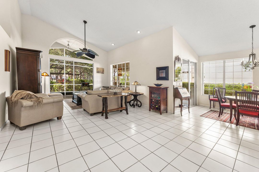 En Venta: $599,900 (2 camas, 2 baños, 1846 Pies cuadrados)