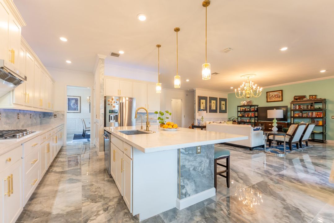 For Sale: $1,200,000 (4 beds, 4 baths, 3600 Square Feet)