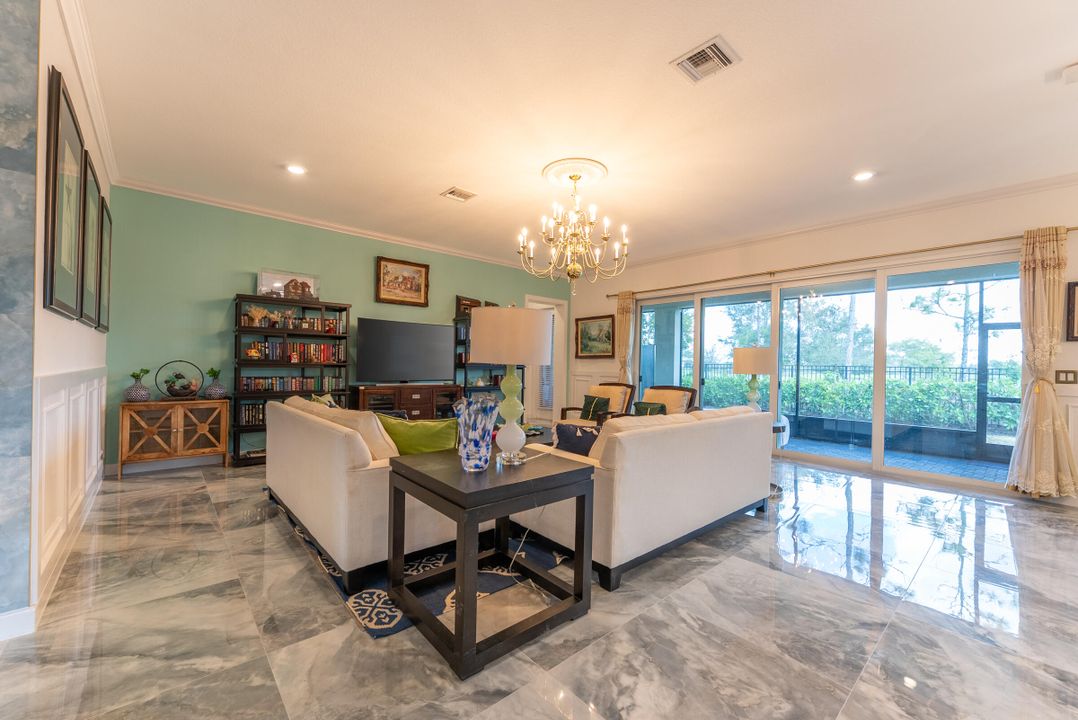 For Sale: $1,200,000 (4 beds, 4 baths, 3600 Square Feet)