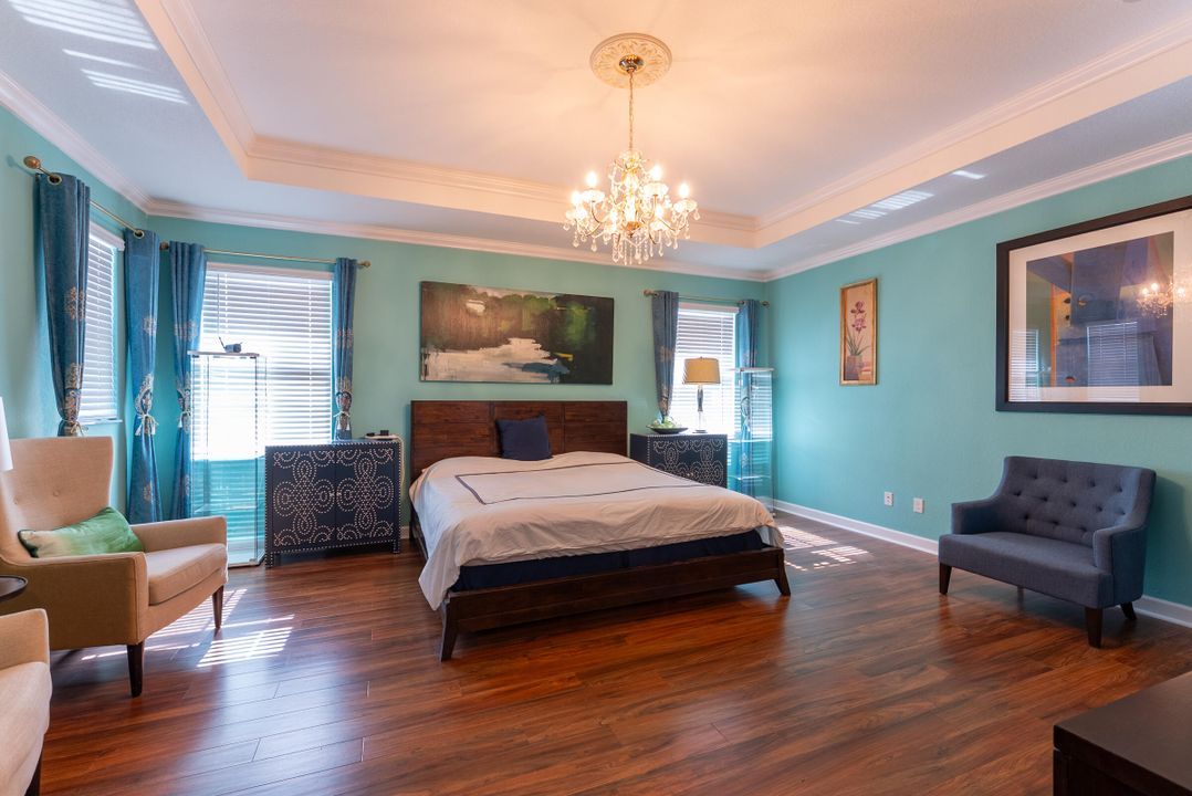 For Sale: $1,200,000 (4 beds, 4 baths, 3600 Square Feet)