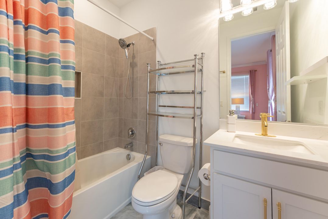 For Sale: $1,200,000 (4 beds, 4 baths, 3600 Square Feet)