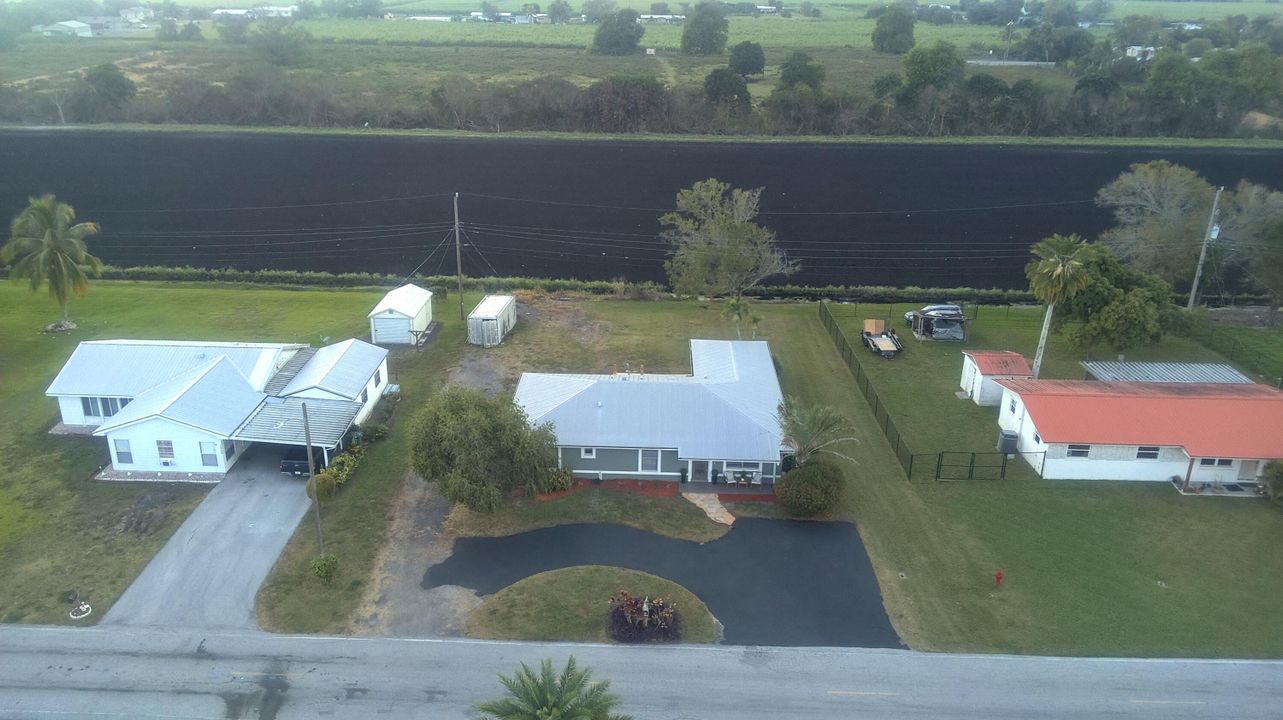 На продажу: $399,000 (4 спален, 2 ванн, 1799 Квадратных фут)