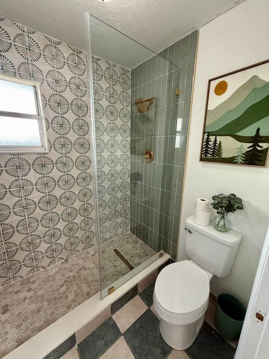 На продажу: $399,000 (4 спален, 2 ванн, 1799 Квадратных фут)