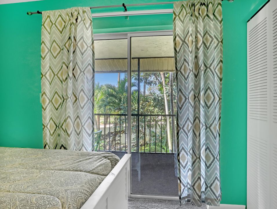 For Rent: $3,200 (2 beds, 2 baths, 1025 Square Feet)