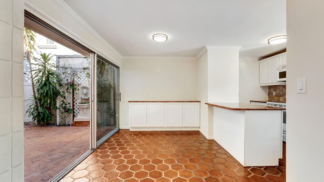 待售: $1,485,000 (0 贝兹, 0 浴室, 3058 平方英尺)