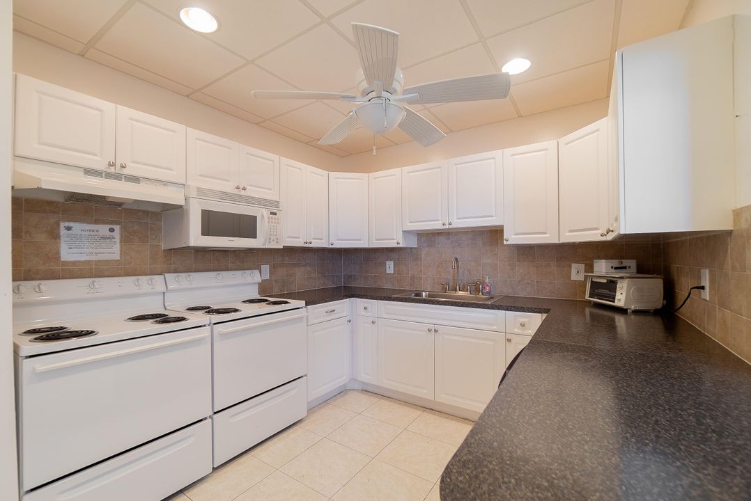 待售: $90,000 (1 贝兹, 1 浴室, 624 平方英尺)