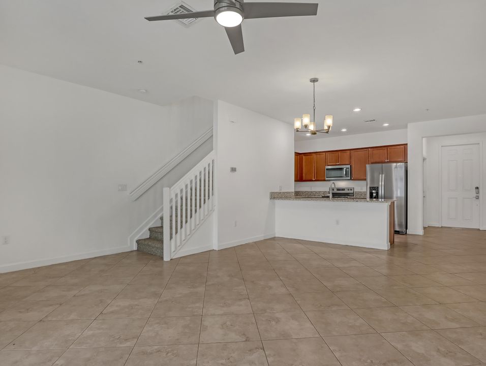 For Sale: $329,000 (3 beds, 2 baths, 1540 Square Feet)