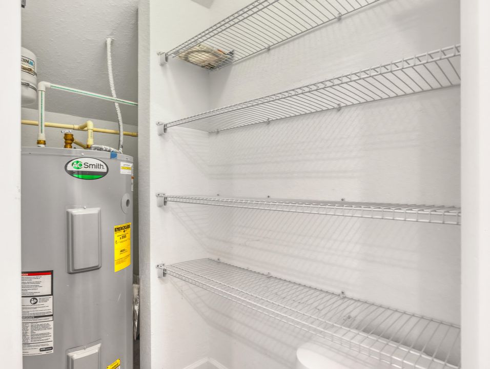 For Sale: $329,000 (3 beds, 2 baths, 1540 Square Feet)