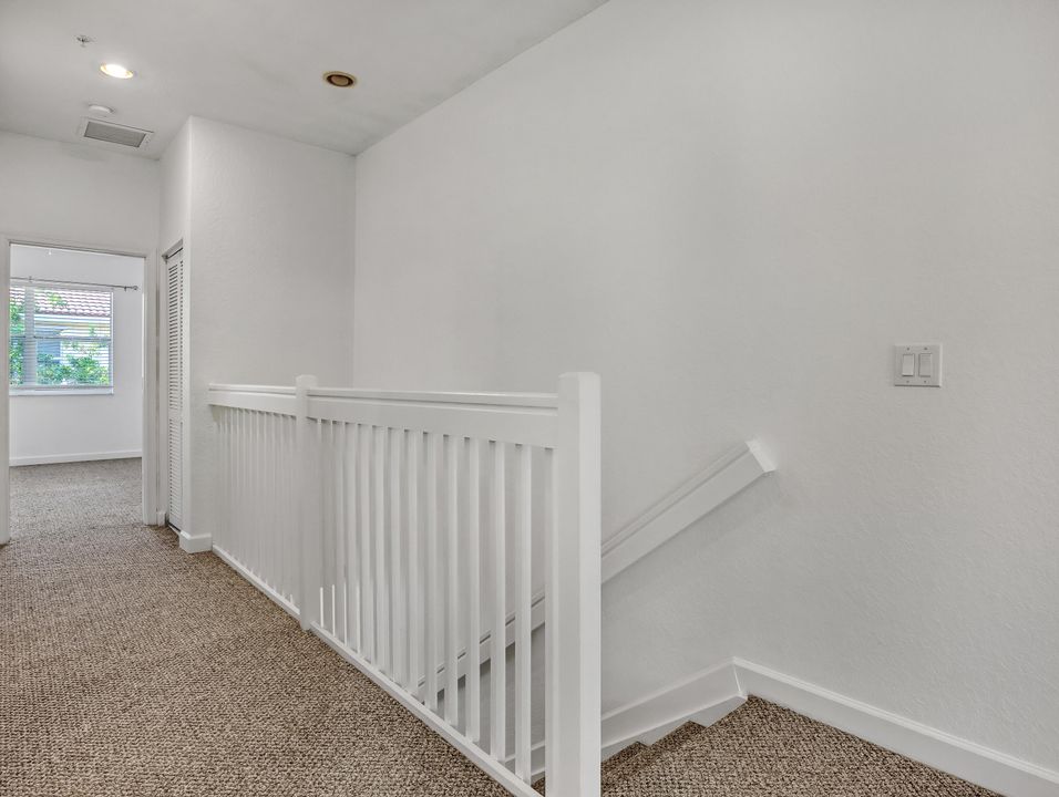 For Sale: $329,000 (3 beds, 2 baths, 1540 Square Feet)