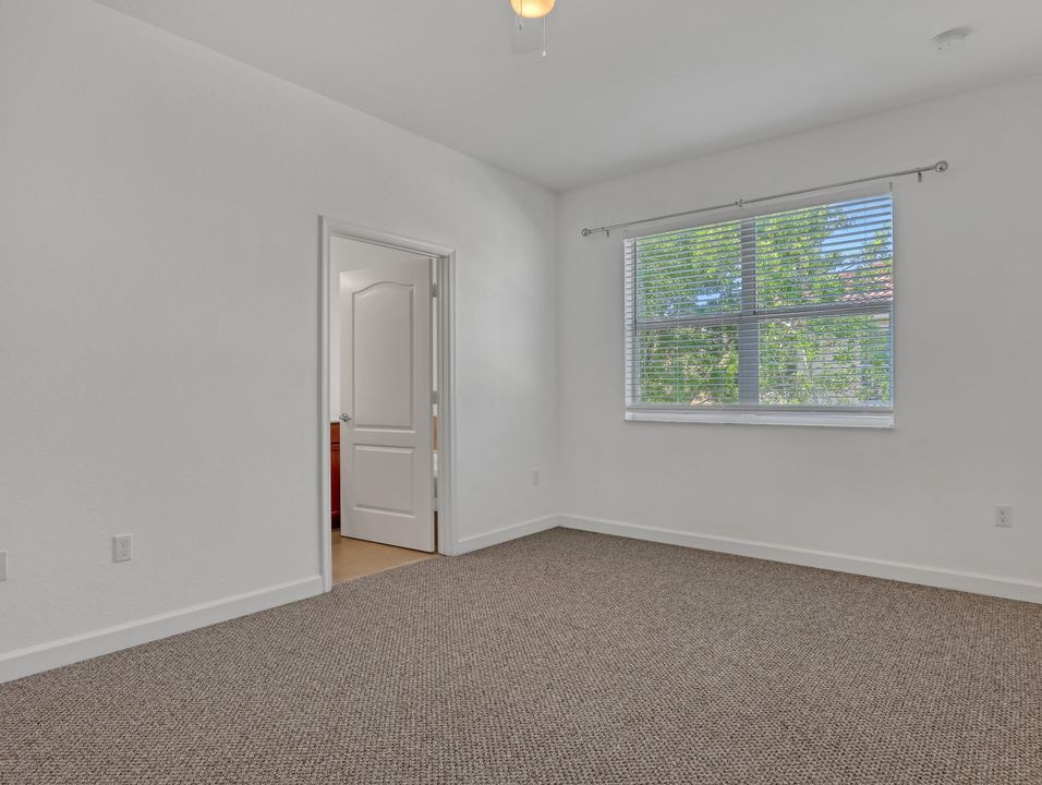 For Sale: $329,000 (3 beds, 2 baths, 1540 Square Feet)
