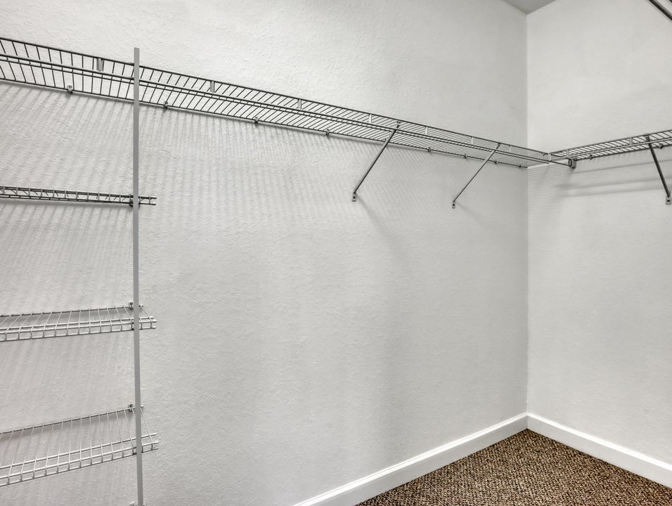 For Sale: $329,000 (3 beds, 2 baths, 1540 Square Feet)