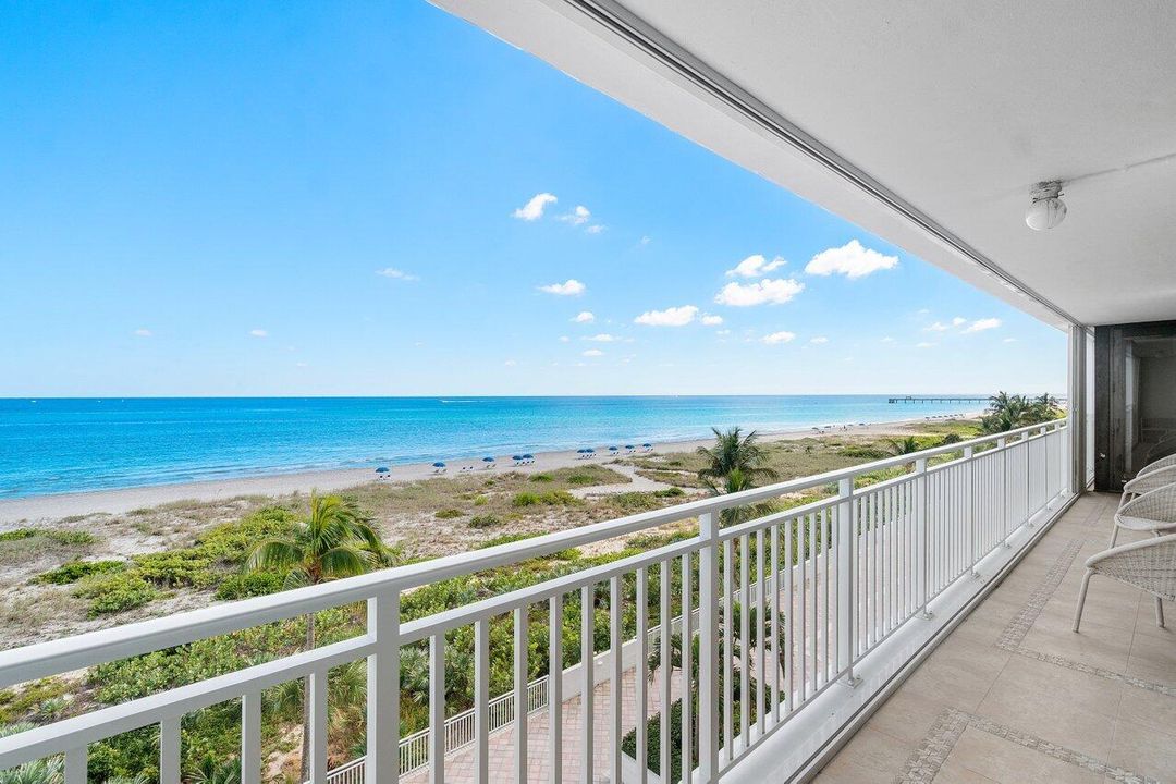 For Sale: $2,190,000 (3 beds, 2 baths, 2101 Square Feet)