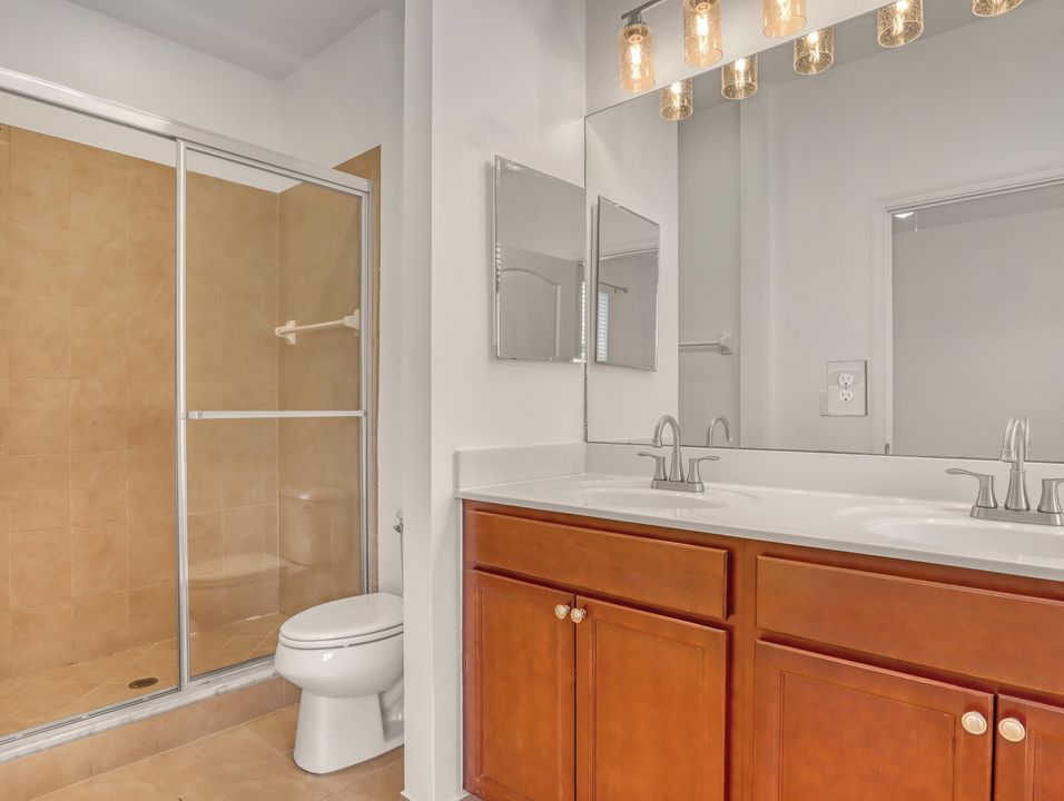 For Sale: $329,000 (3 beds, 2 baths, 1540 Square Feet)