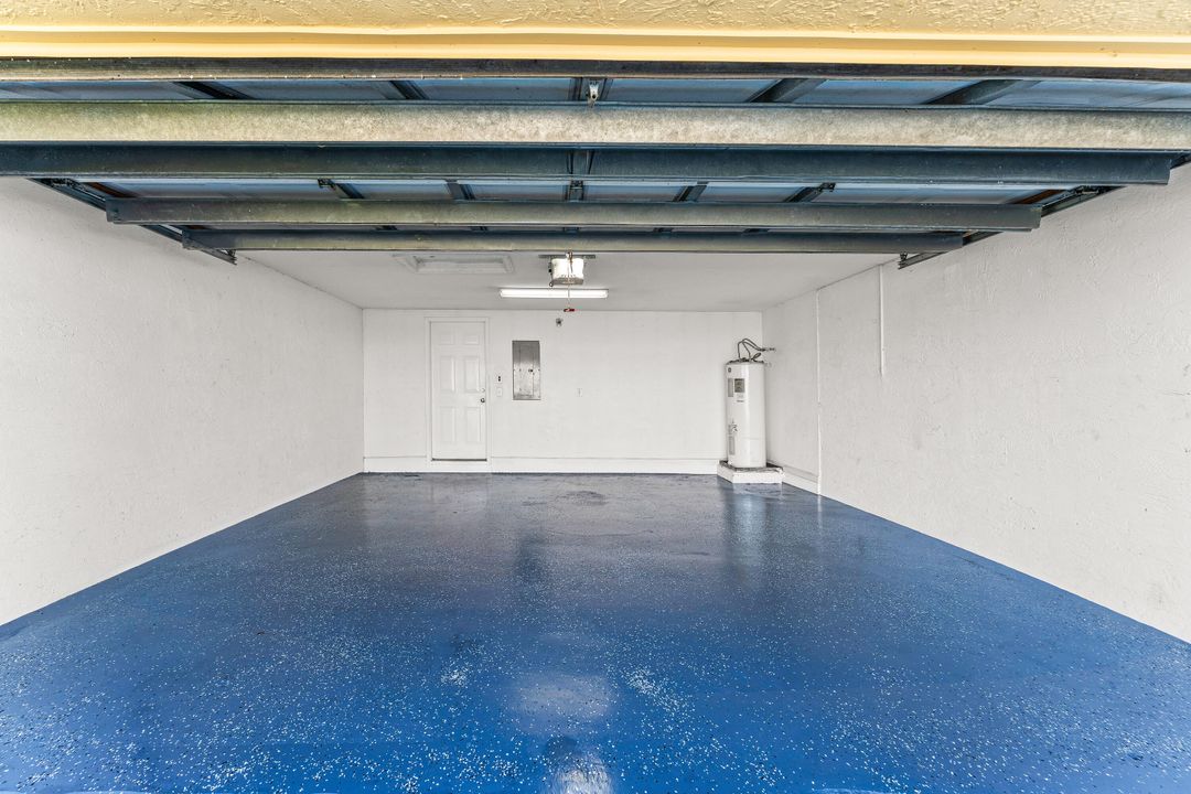 出租: $3,500 (4 贝兹, 2 浴室, 2424 平方英尺)