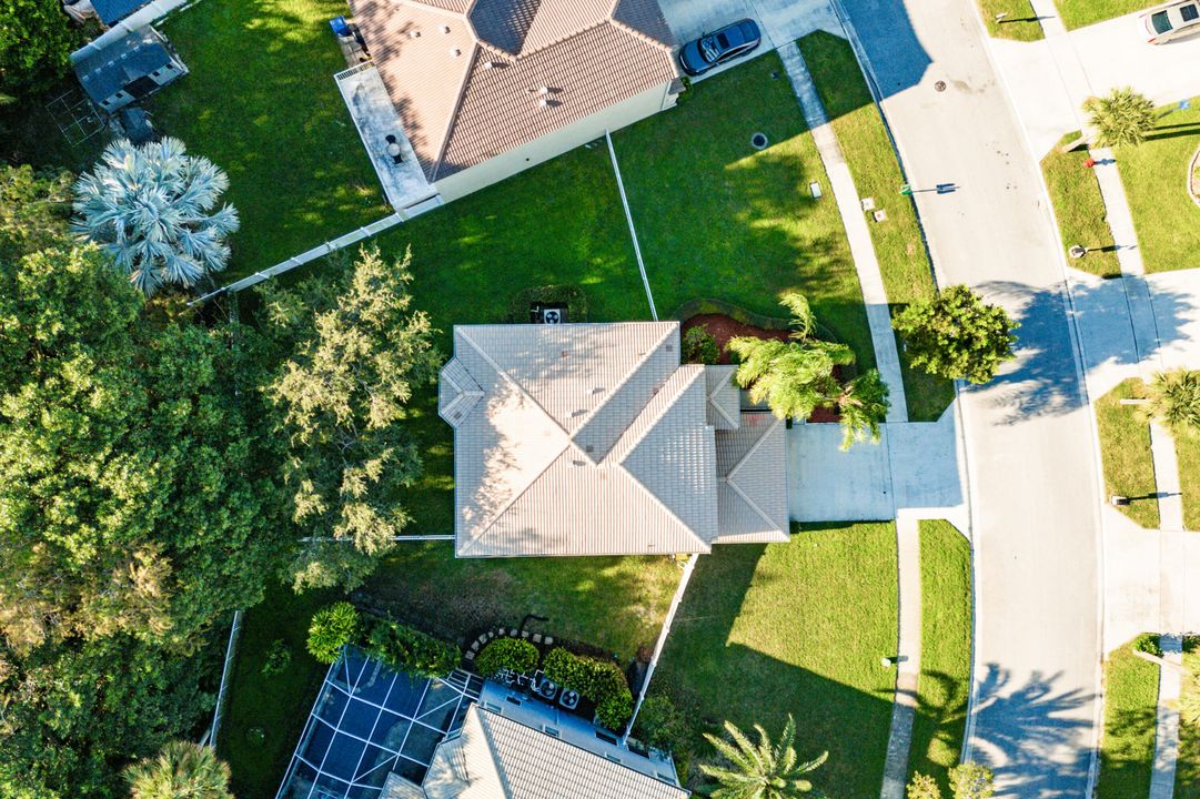 出租: $3,500 (4 贝兹, 2 浴室, 2424 平方英尺)