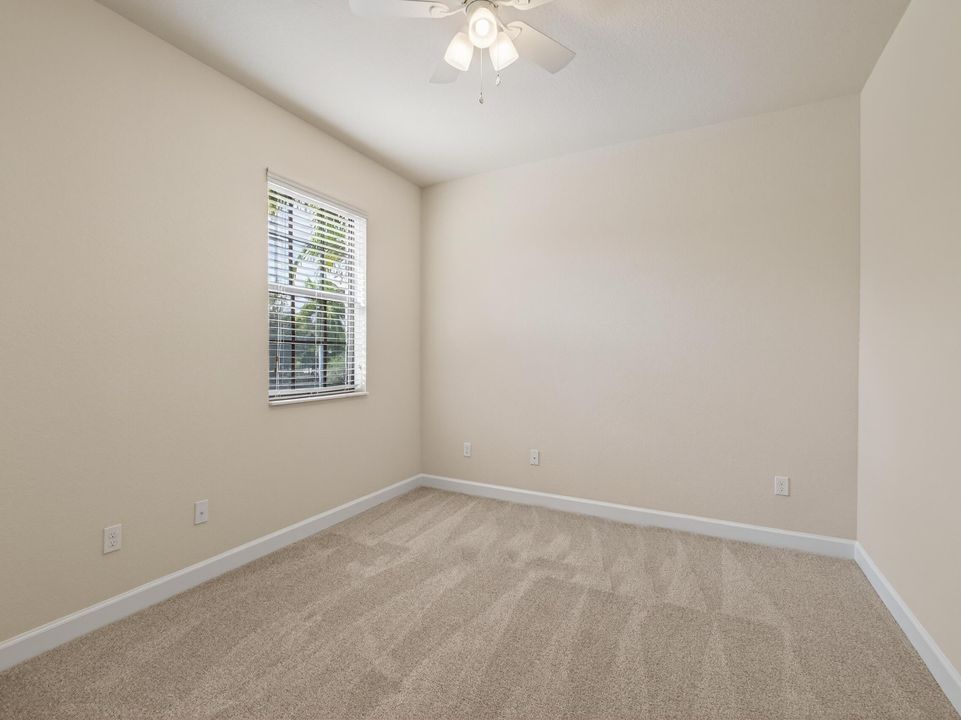 Active With Contract: $749,900 (5 beds, 4 baths, 3192 Square Feet)