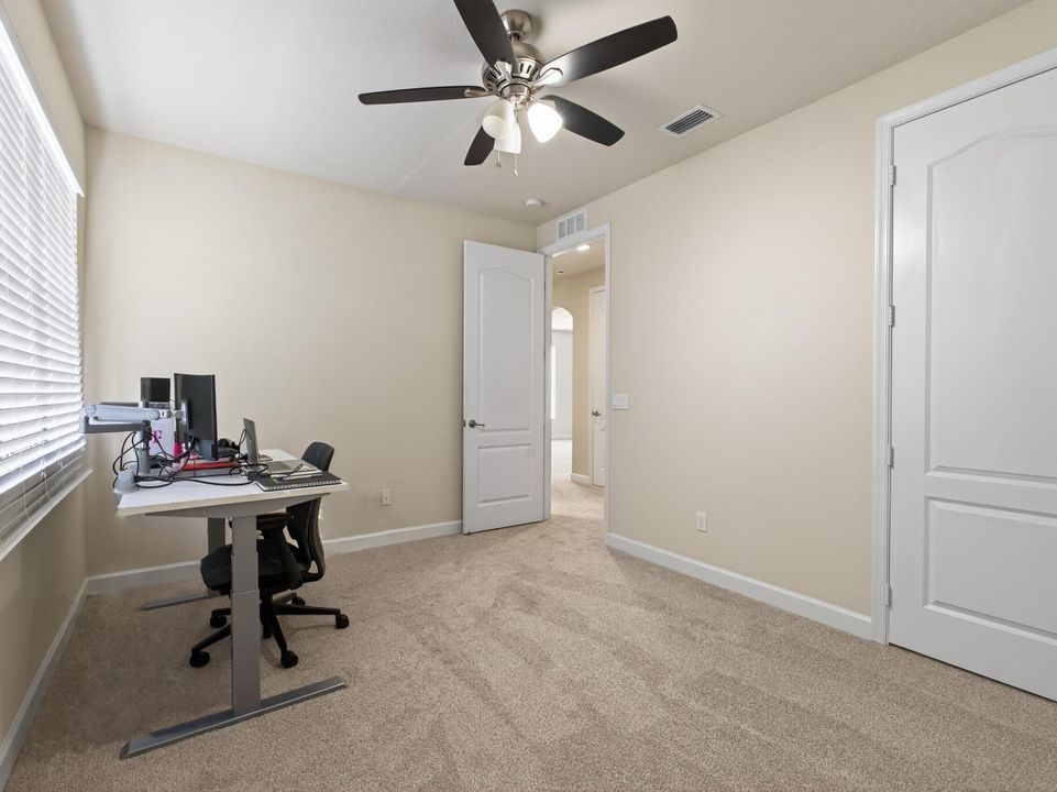 Active With Contract: $749,900 (5 beds, 4 baths, 3192 Square Feet)