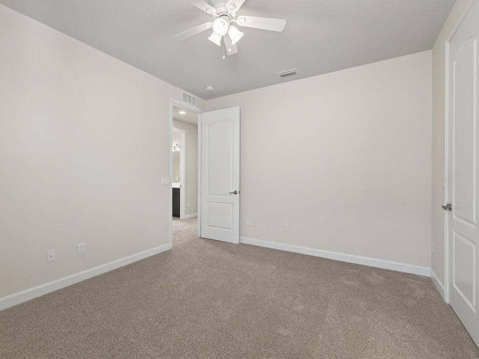 Active With Contract: $749,900 (5 beds, 4 baths, 3192 Square Feet)