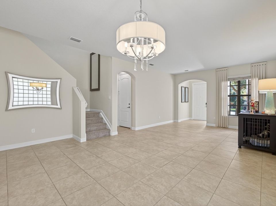 Active With Contract: $749,900 (5 beds, 4 baths, 3192 Square Feet)