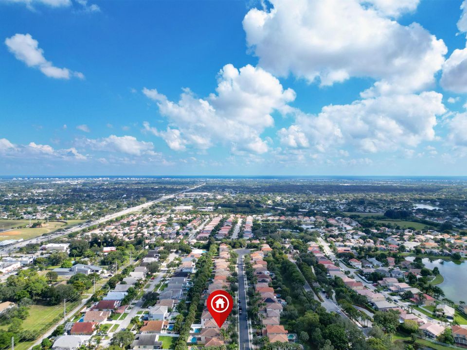 Active With Contract: $749,900 (5 beds, 4 baths, 3192 Square Feet)