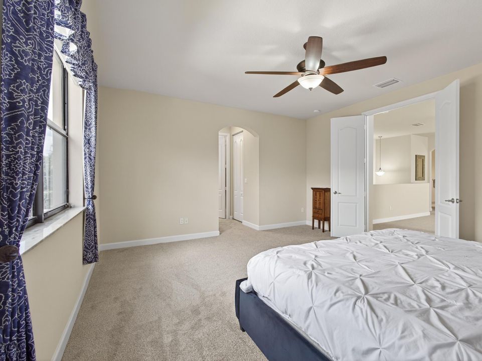 Active With Contract: $749,900 (5 beds, 4 baths, 3192 Square Feet)