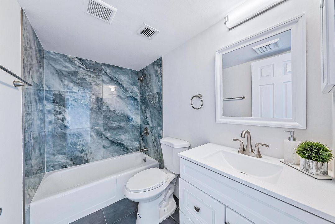 待售: $425,000 (2 贝兹, 2 浴室, 1244 平方英尺)