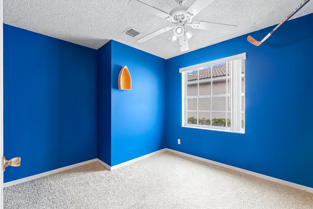 На продажу: $550,000 (4 спален, 2 ванн, 1590 Квадратных фут)