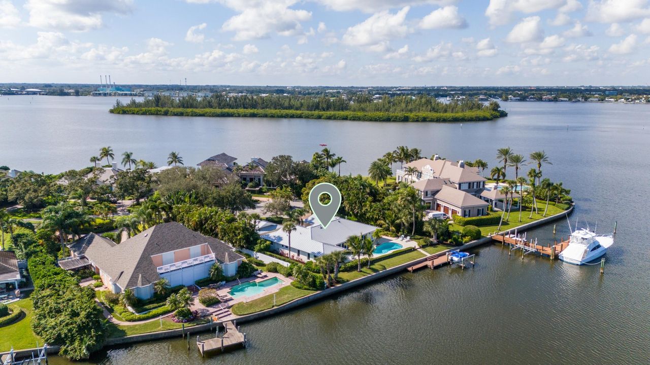 For Sale: $5,250,000 (3 beds, 3 baths, 3423 Square Feet)