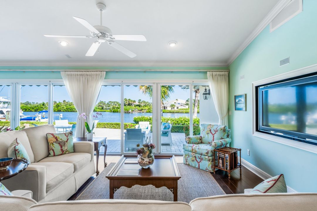 For Sale: $5,250,000 (3 beds, 3 baths, 3423 Square Feet)