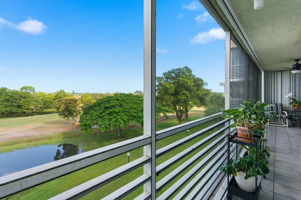 待售: $220,000 (3 贝兹, 2 浴室, 1390 平方英尺)