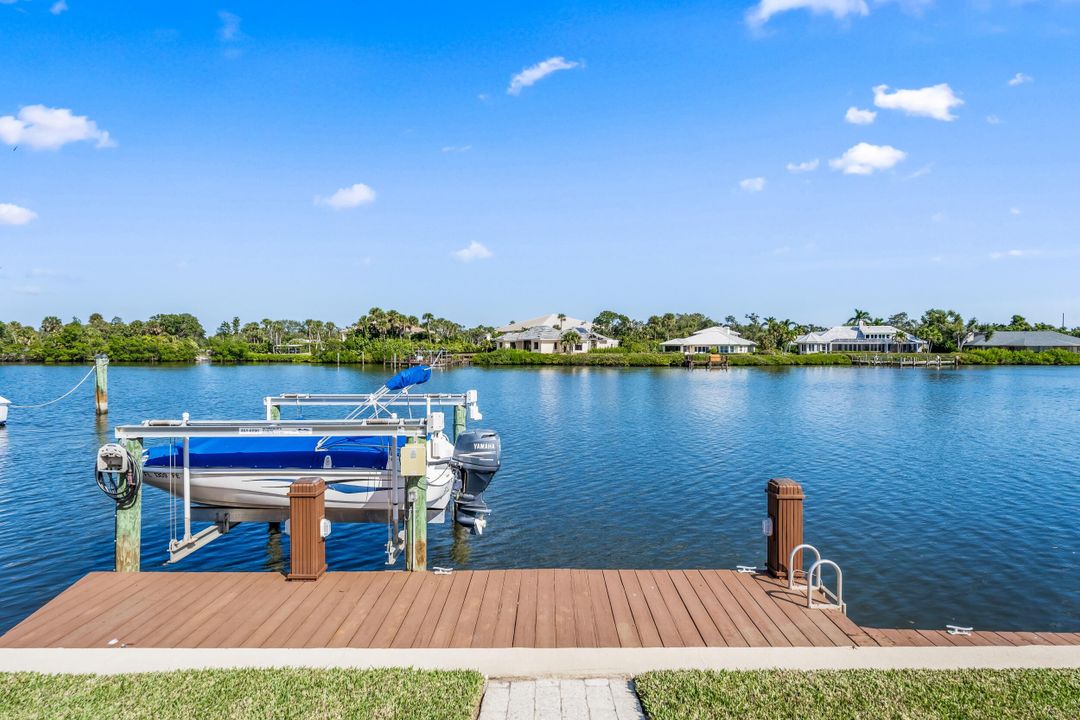 For Sale: $5,250,000 (3 beds, 3 baths, 3423 Square Feet)