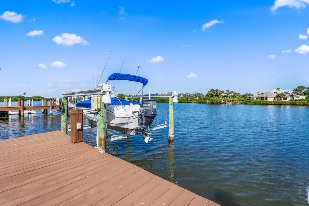 For Sale: $5,250,000 (3 beds, 3 baths, 3423 Square Feet)