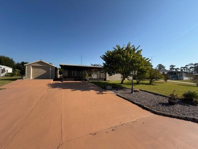 For Sale: $239,000 (2 beds, 2 baths, 1080 Square Feet)