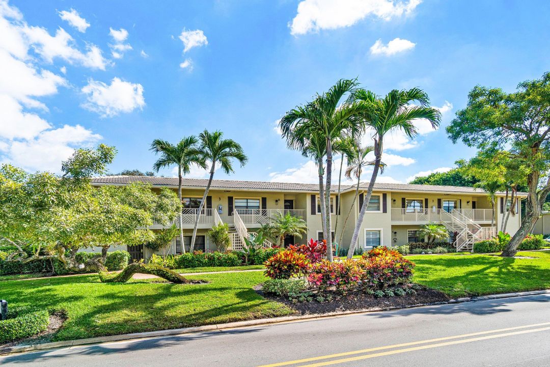 На продажу: $128,900 (3 спален, 2 ванн, 1622 Квадратных фут)