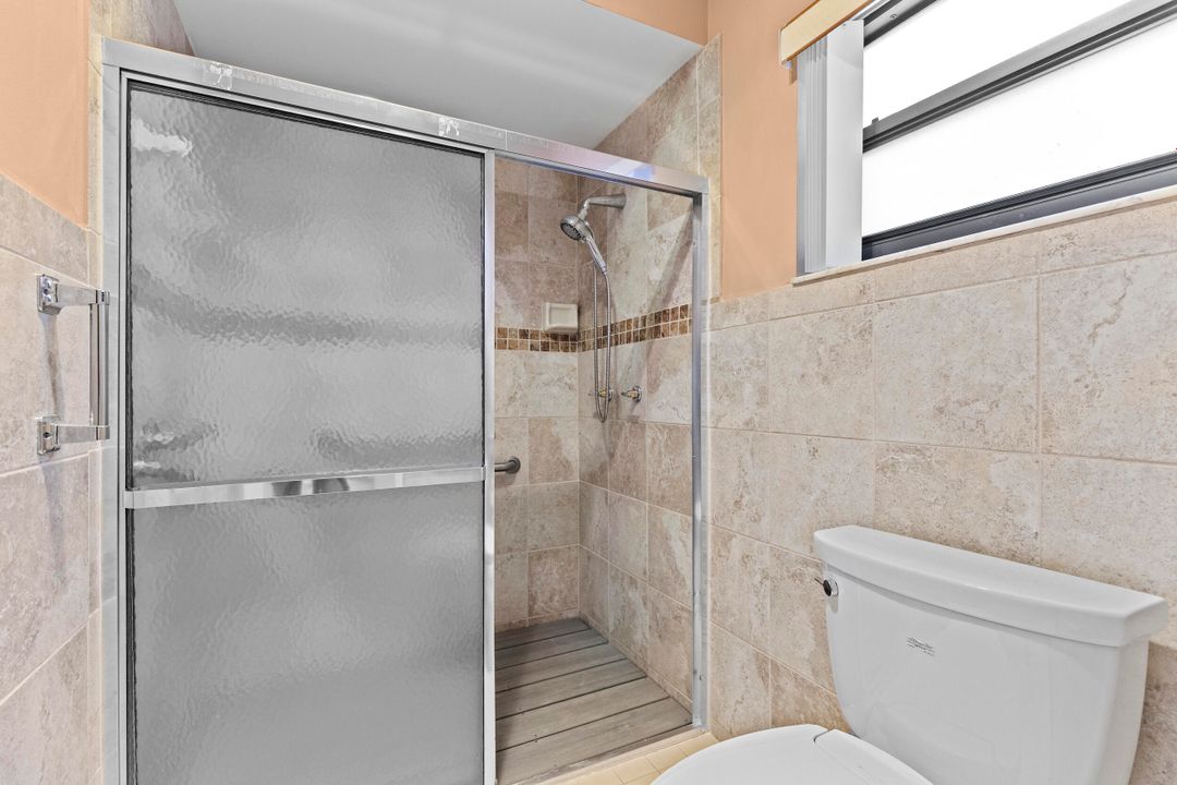 En Venta: $448,000 (3 camas, 2 baños, 1895 Pies cuadrados)