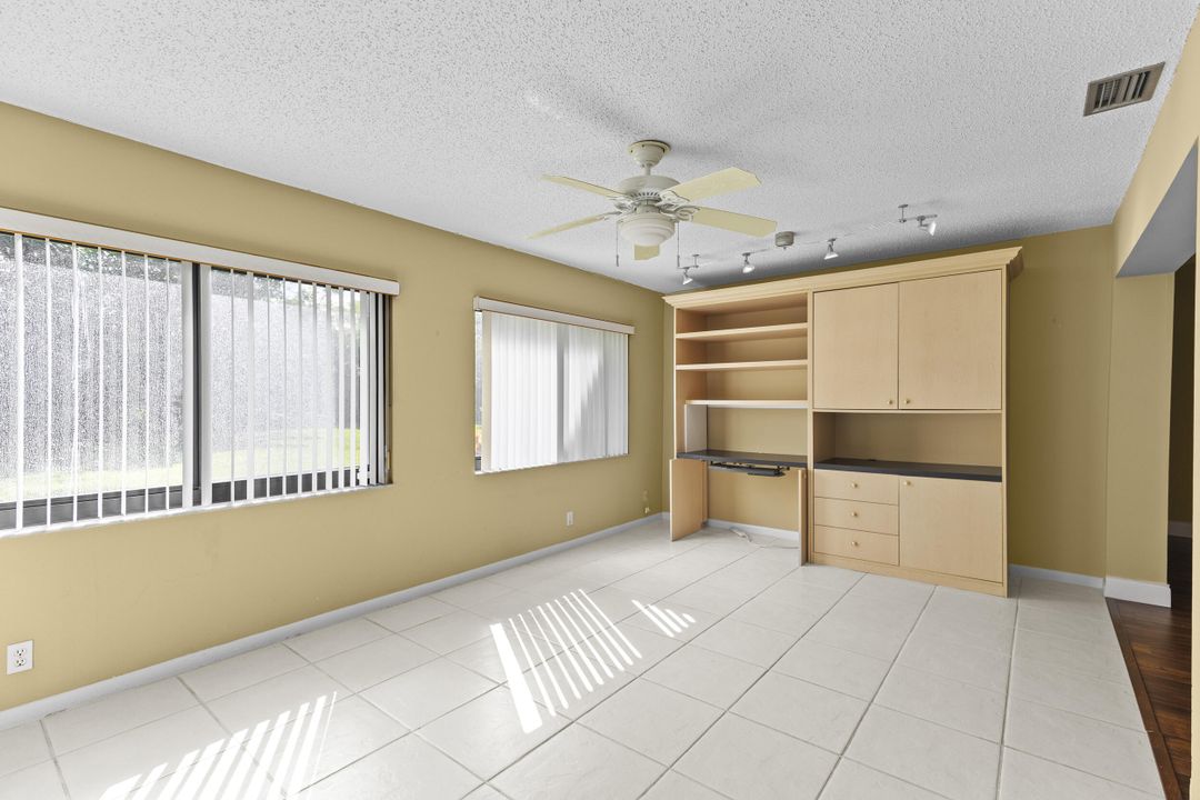 En Venta: $448,000 (3 camas, 2 baños, 1895 Pies cuadrados)