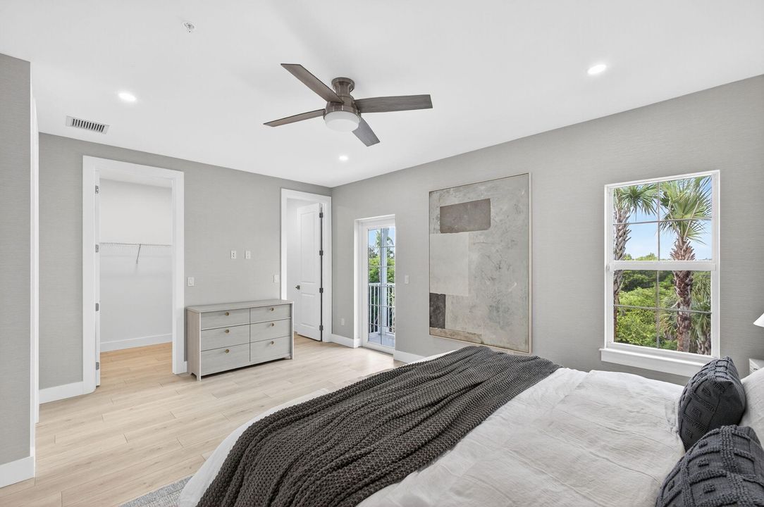 На продажу: $1,119,900 (3 спален, 2 ванн, 2205 Квадратных фут)