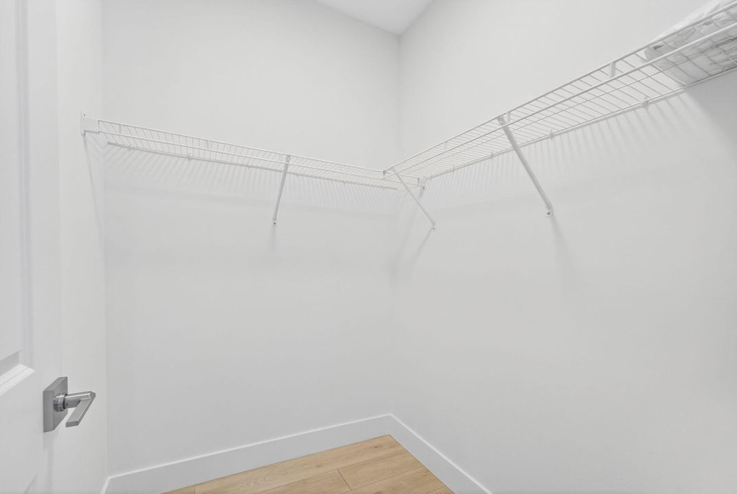 На продажу: $1,119,900 (3 спален, 2 ванн, 2205 Квадратных фут)