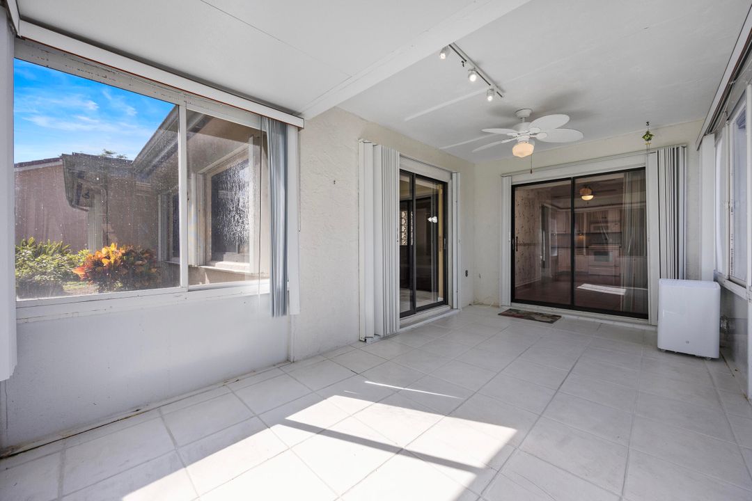 En Venta: $448,000 (3 camas, 2 baños, 1895 Pies cuadrados)