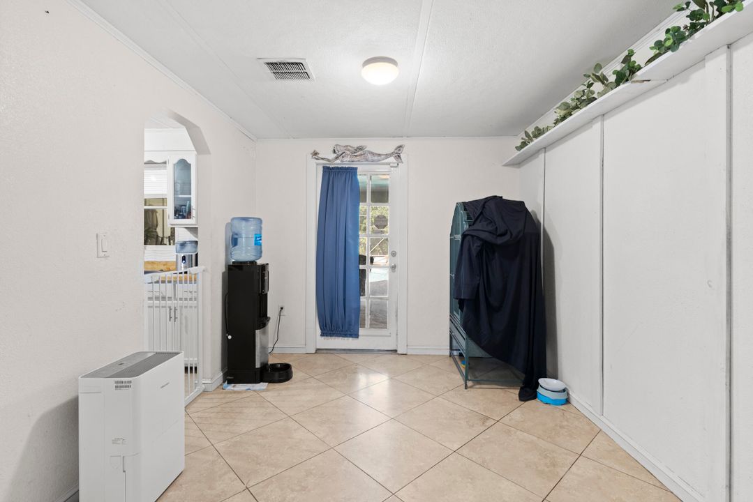 合同活跃: $475,000 (3 贝兹, 2 浴室, 1520 平方英尺)