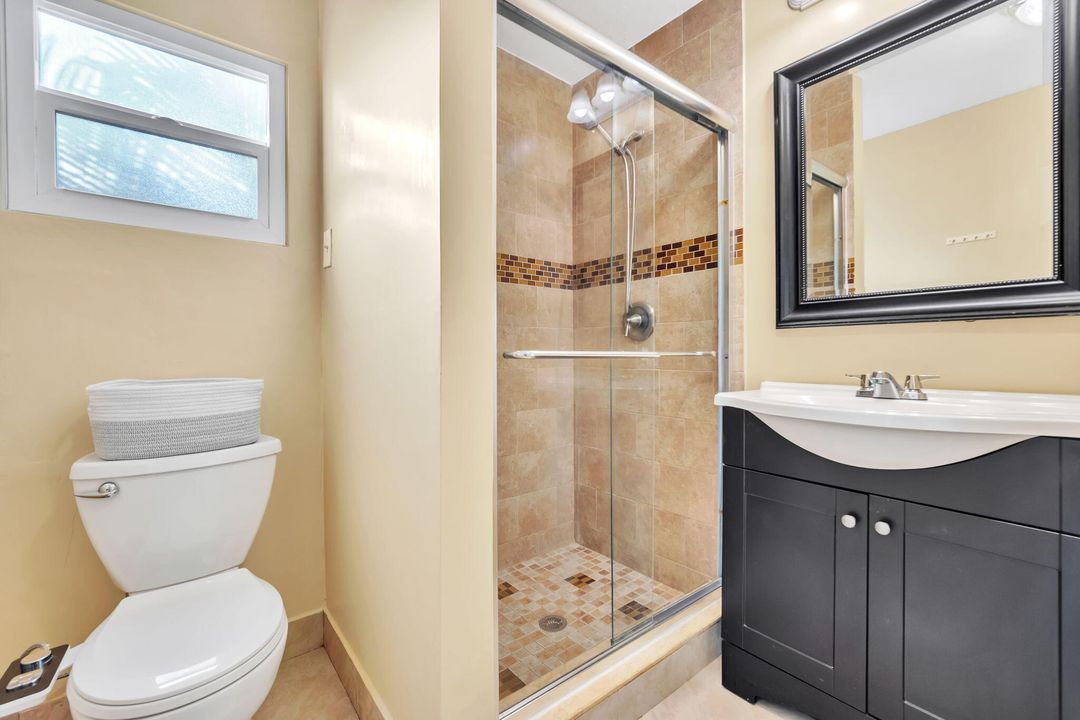 En Venta: $445,000 (3 camas, 2 baños, 1032 Pies cuadrados)