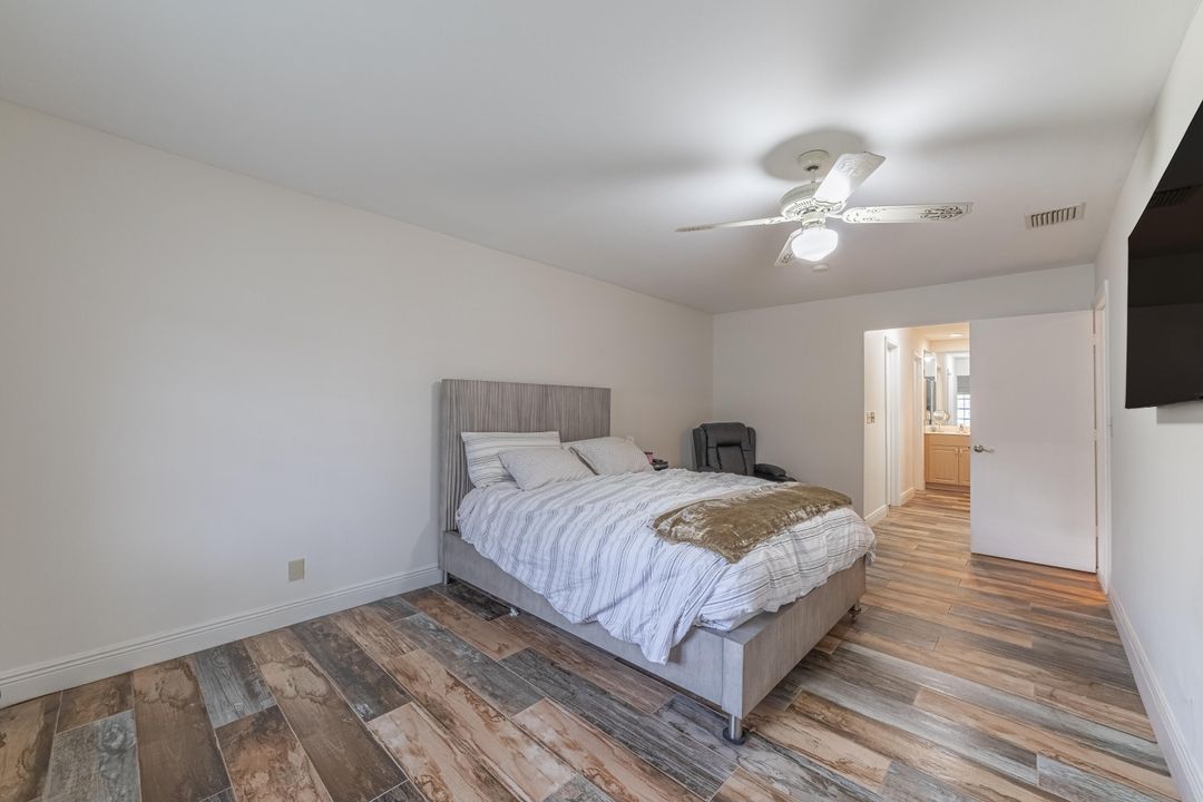 For Sale: $223,000 (2 beds, 2 baths, 1238 Square Feet)