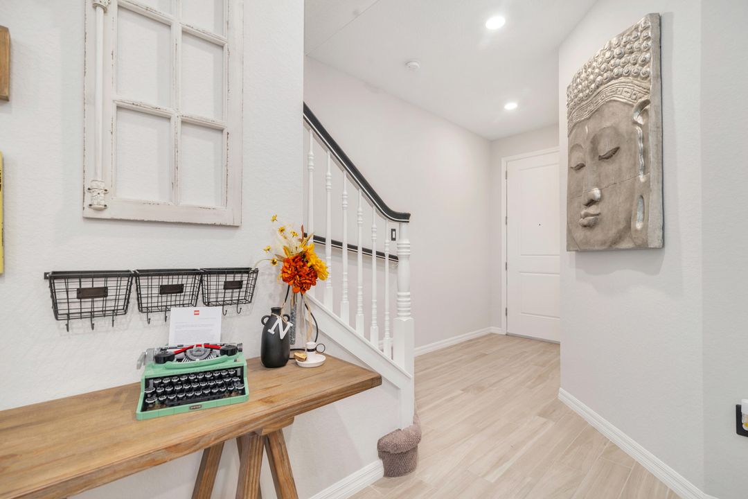 For Sale: $537,000 (3 beds, 2 baths, 1895 Square Feet)