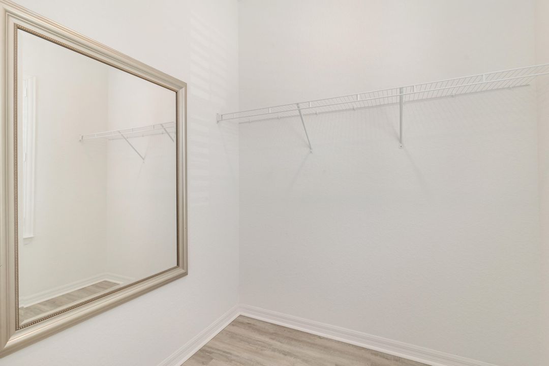 For Sale: $537,000 (3 beds, 2 baths, 1895 Square Feet)