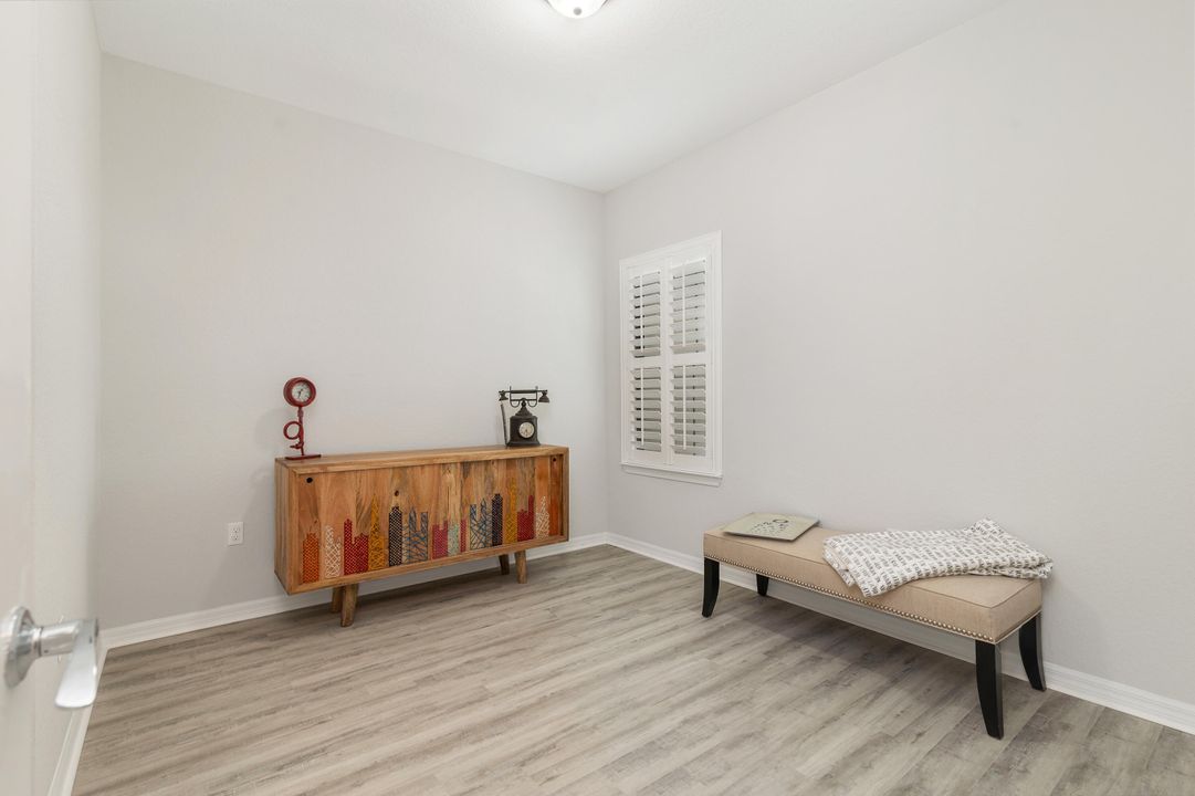 For Sale: $537,000 (3 beds, 2 baths, 1895 Square Feet)