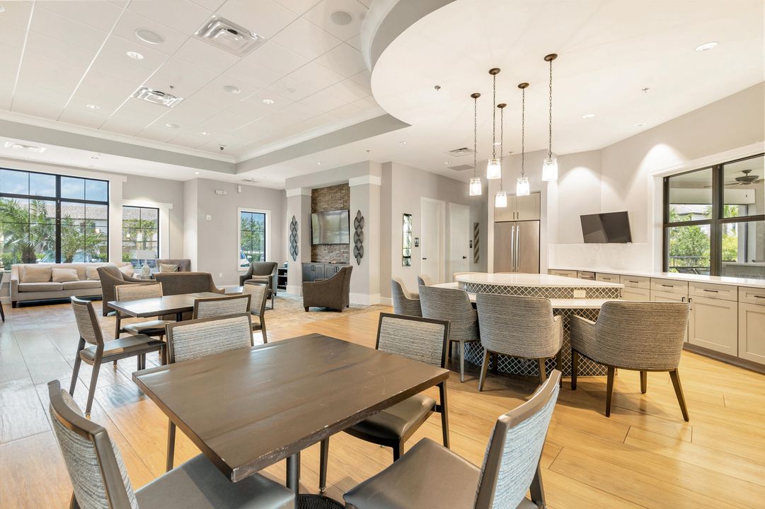 For Sale: $537,000 (3 beds, 2 baths, 1895 Square Feet)