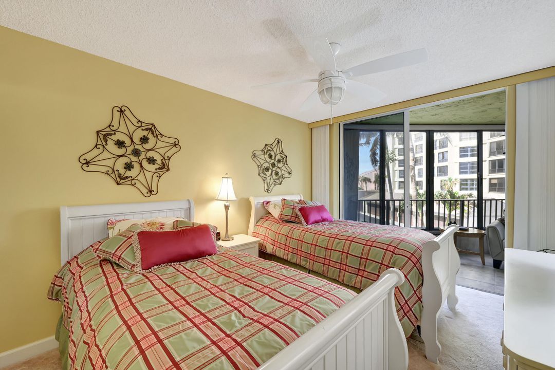 For Sale: $419,900 (2 beds, 2 baths, 1517 Square Feet)