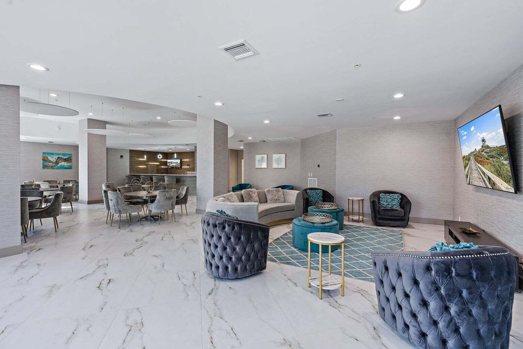 For Sale: $1,050,000 (2 beds, 2 baths, 1604 Square Feet)